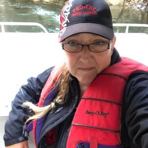 Meet your Posher, Carrie